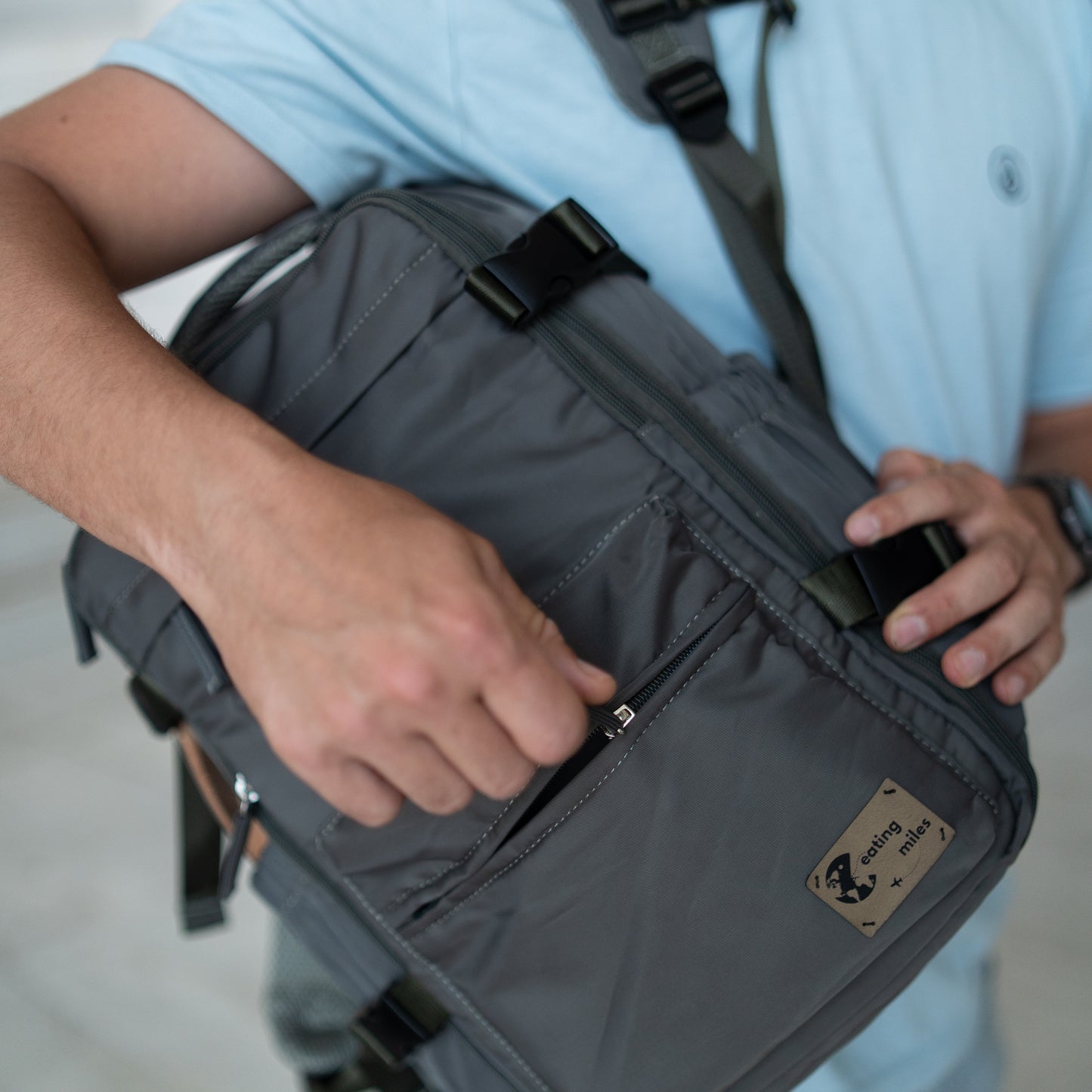Mochila EatingMiles GO ( c/ medidas das companhias lowcost)
