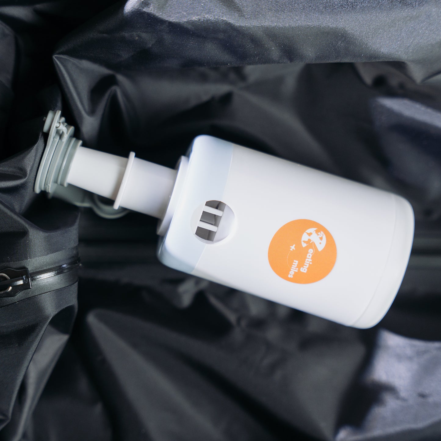 Mochila EatingMiles GO ( c/ medidas das companhias lowcost)